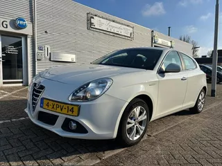ALFA ROMEO Giulietta 1.4 Turbo MultiAir 170pk TCT Distinctive Lusso