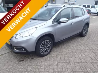 Peugeot 2008 1.2 VTI 82PK Premium NAV/PANO/PDC